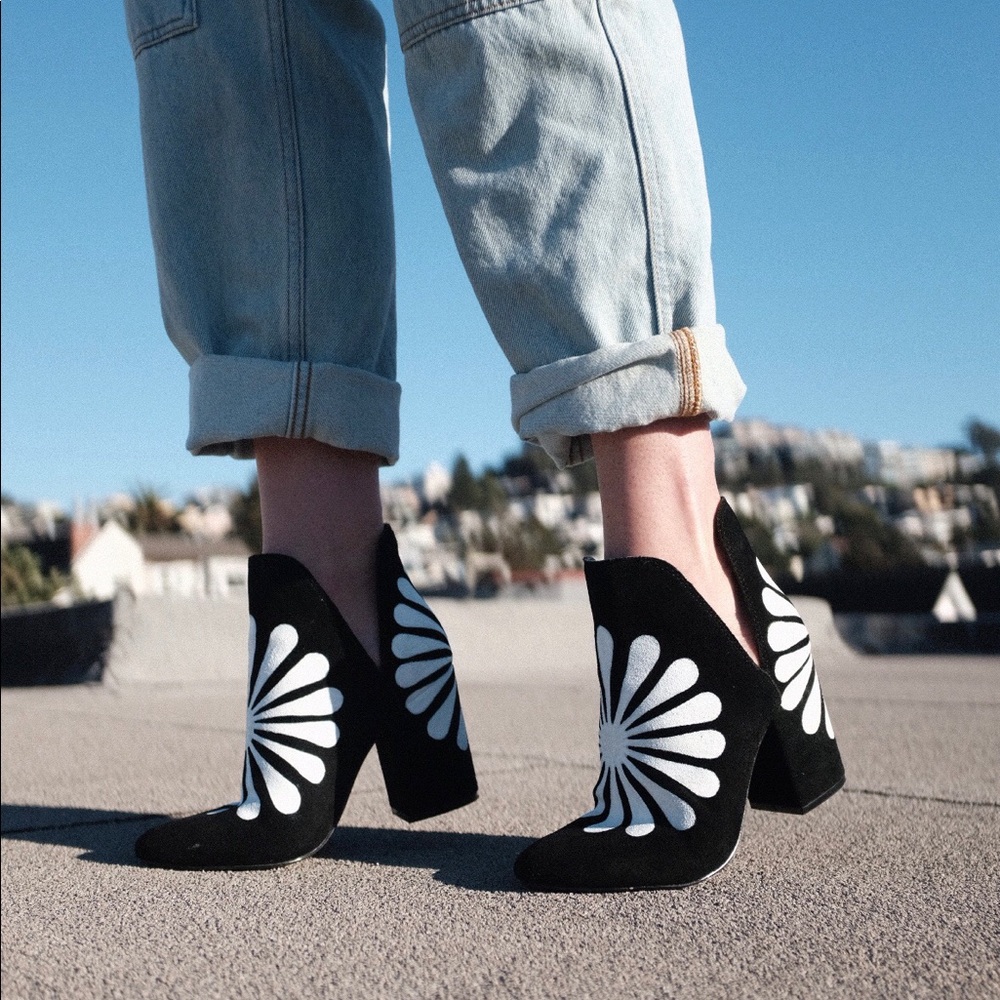 Daisy flower painted suede booties